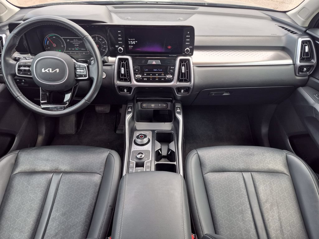 Certified 2023 Kia Sorento EX AWD/4WD image 15