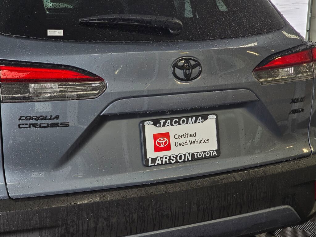 Used 2026 Toyota Corolla Cross XLE w/ Convenience Package image 12