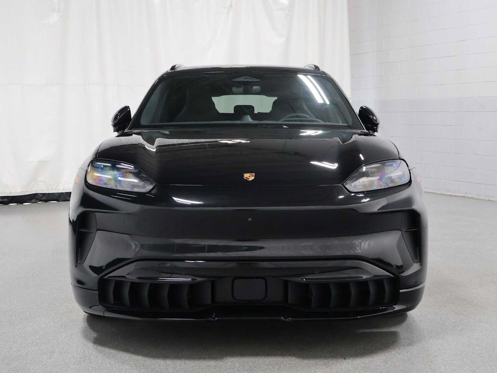 New 2026 Porsche Cayenne Electric AWD/4WD image 14