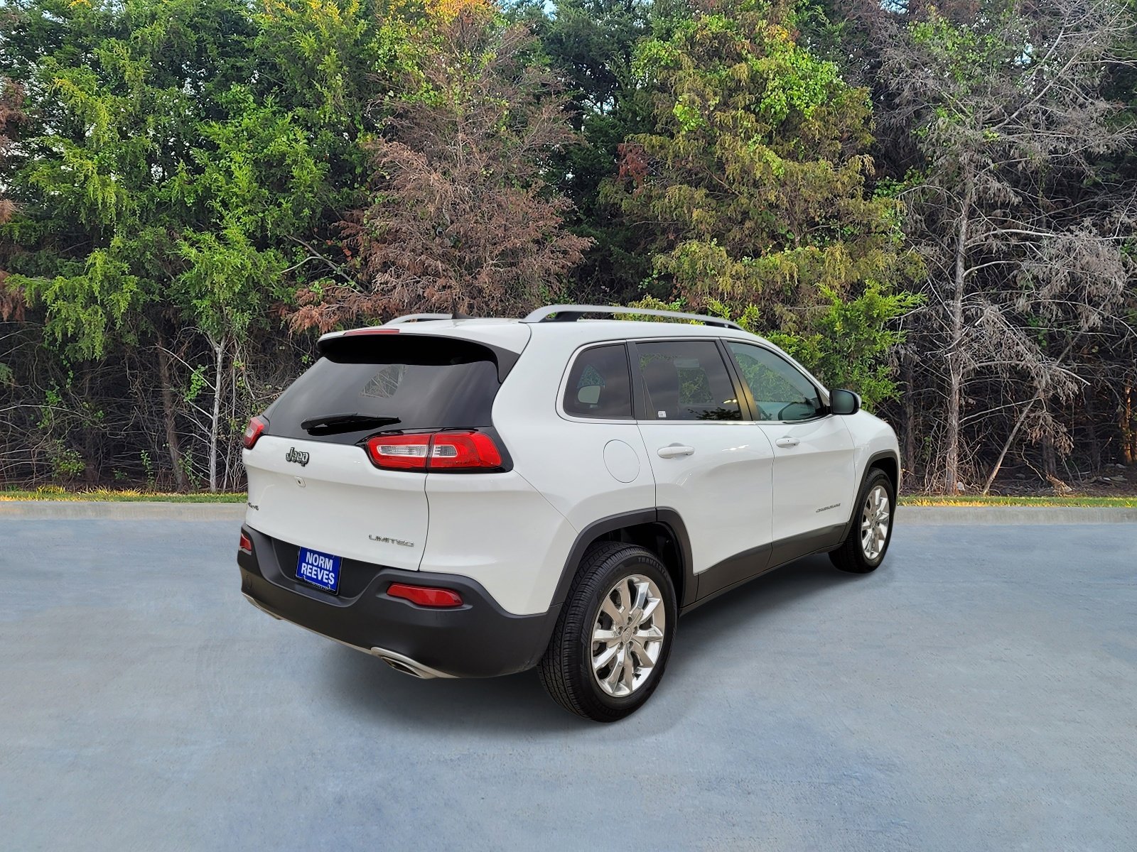 Used 2016 Jeep Cherokee Limited image 17