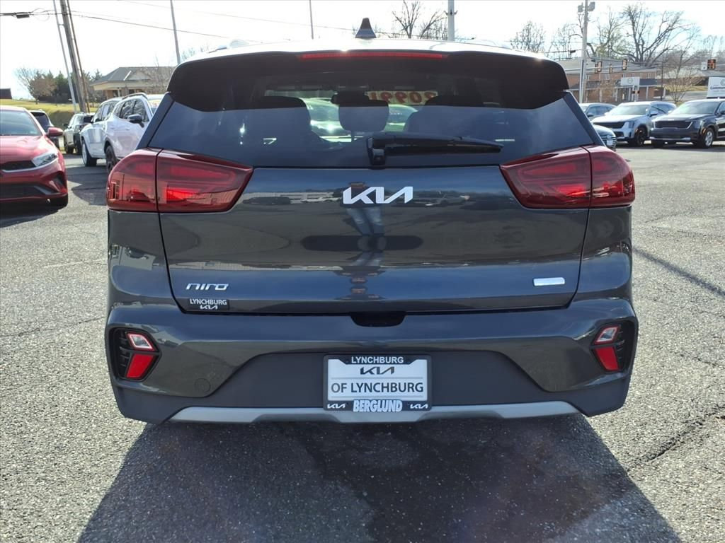 Used 2022 Kia Niro EX image 5