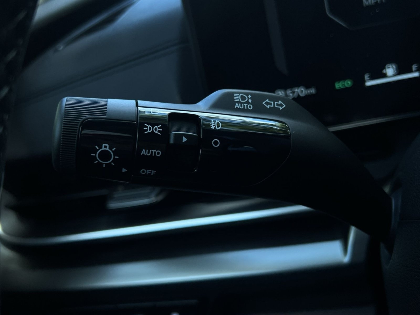 New 2026 Kia Carnival SX Prestige FWD image 27