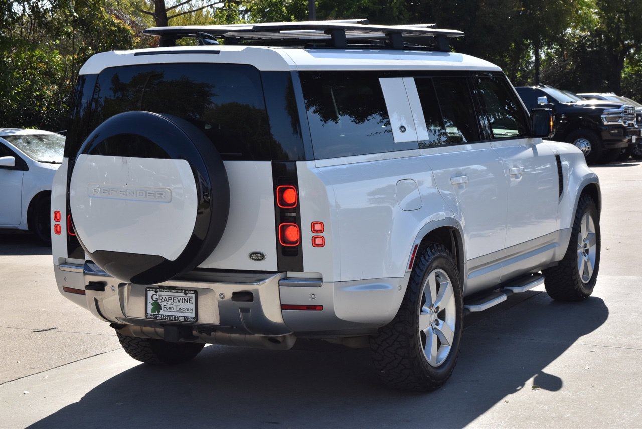 Used 2023 Land Rover Defender 130 First Edition AWD/4WD image 8