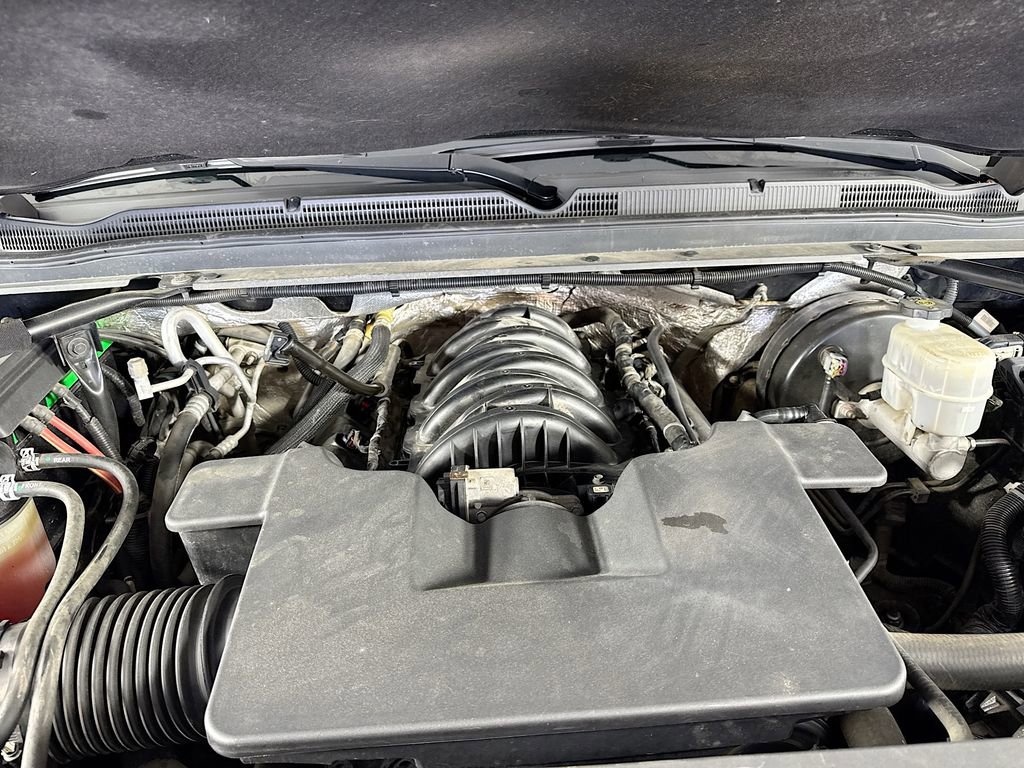Used 2018 Chevrolet Tahoe LT image 34