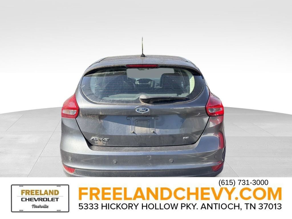Used 2016 Ford Focus SE w/ Equipment Group 201A FWD image 3