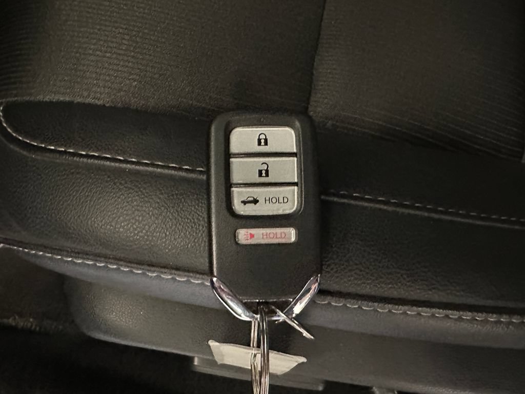 Used 2022 Honda Accord Sport image 16