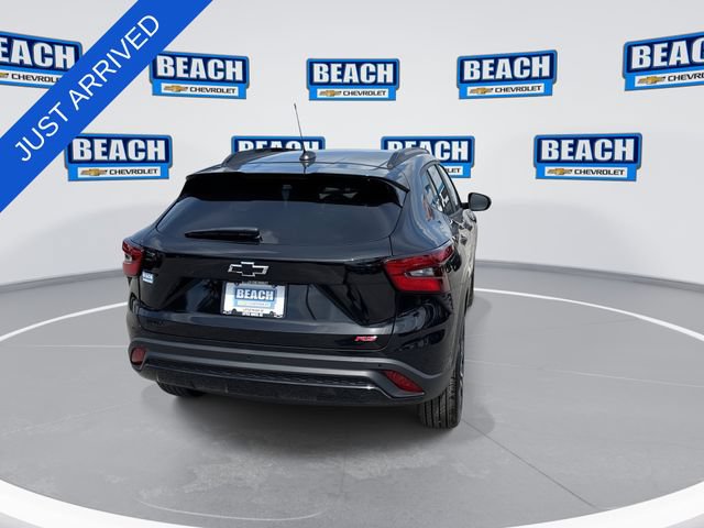 New 2026 Chevrolet Trax RS w/ Sunroof Package FWD image 7