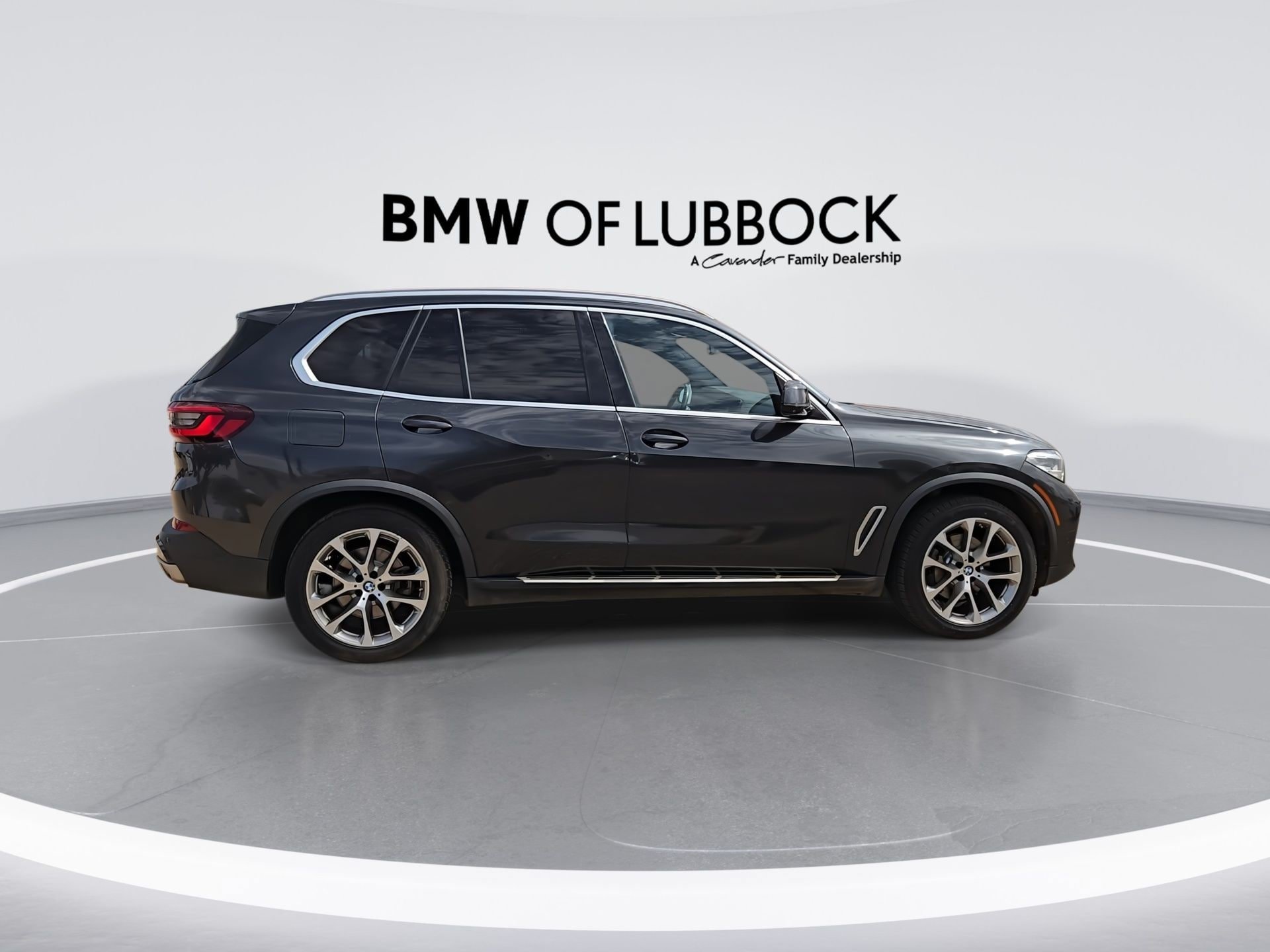 Used 2023 BMW X5 xDrive40i AWD/4WD image 9