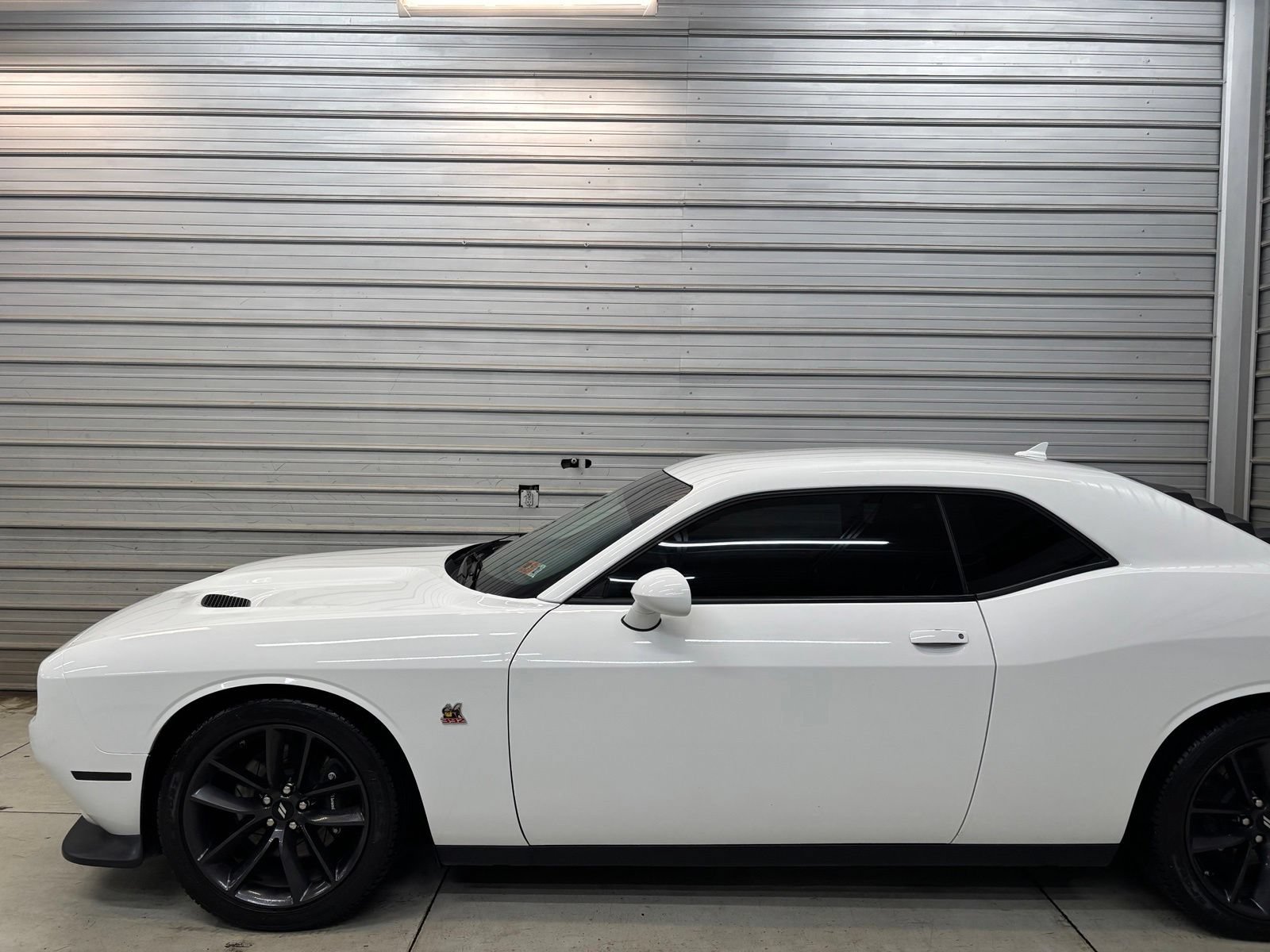 Used 2019 Dodge Challenger R/T Scat Pack RWD image 3