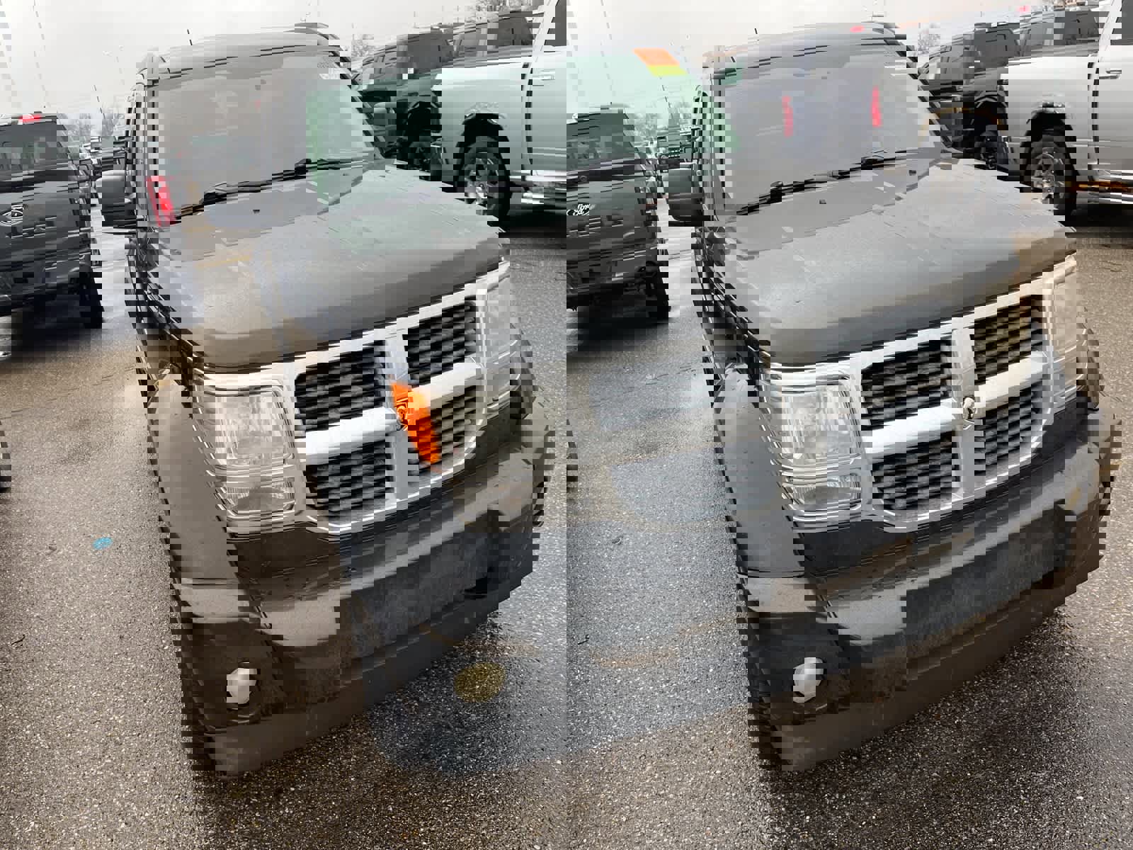 Used 2009 Dodge Nitro SE image 19