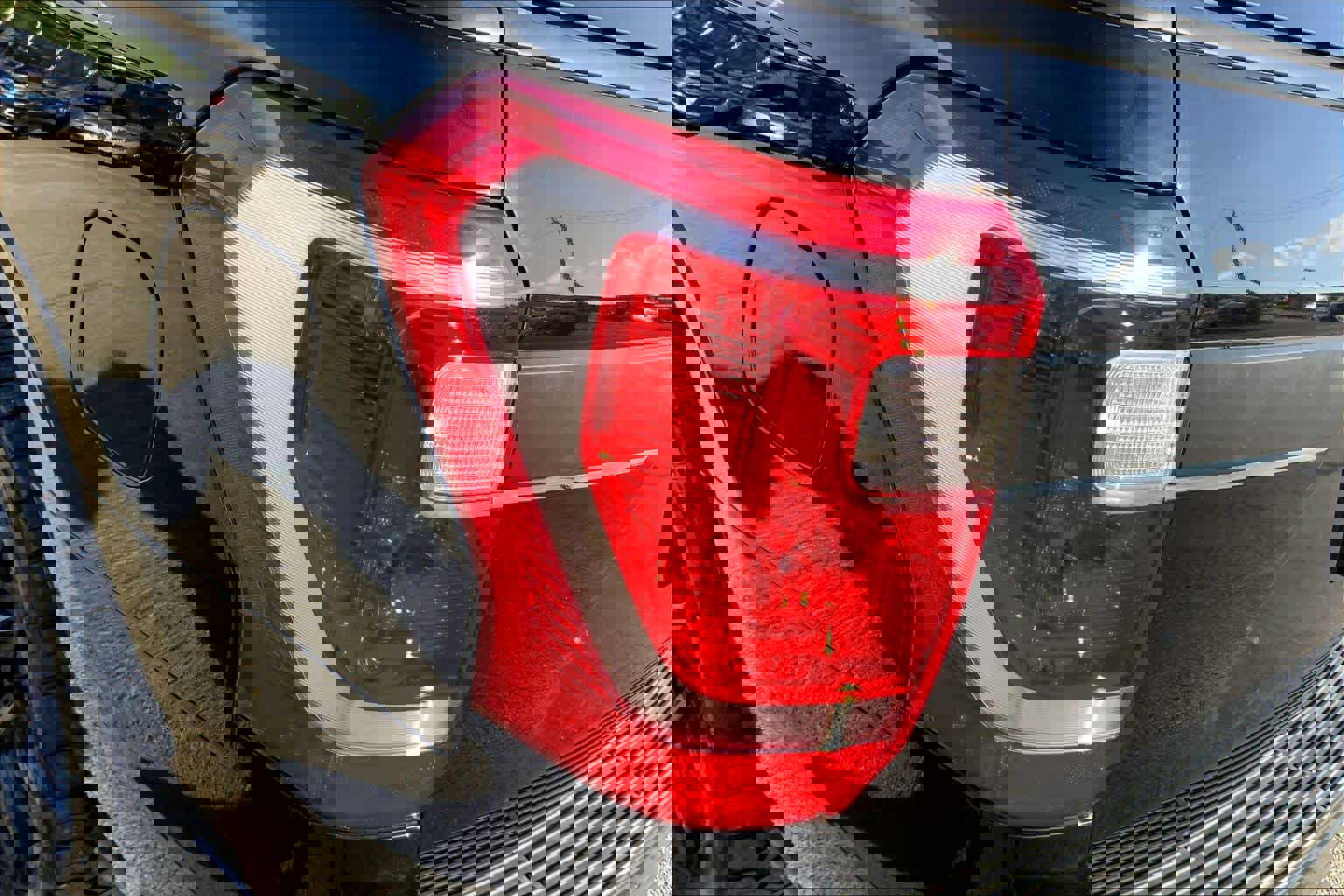 Used 2020 Ford Expedition XLT w/ Equipment Group 202A image 28