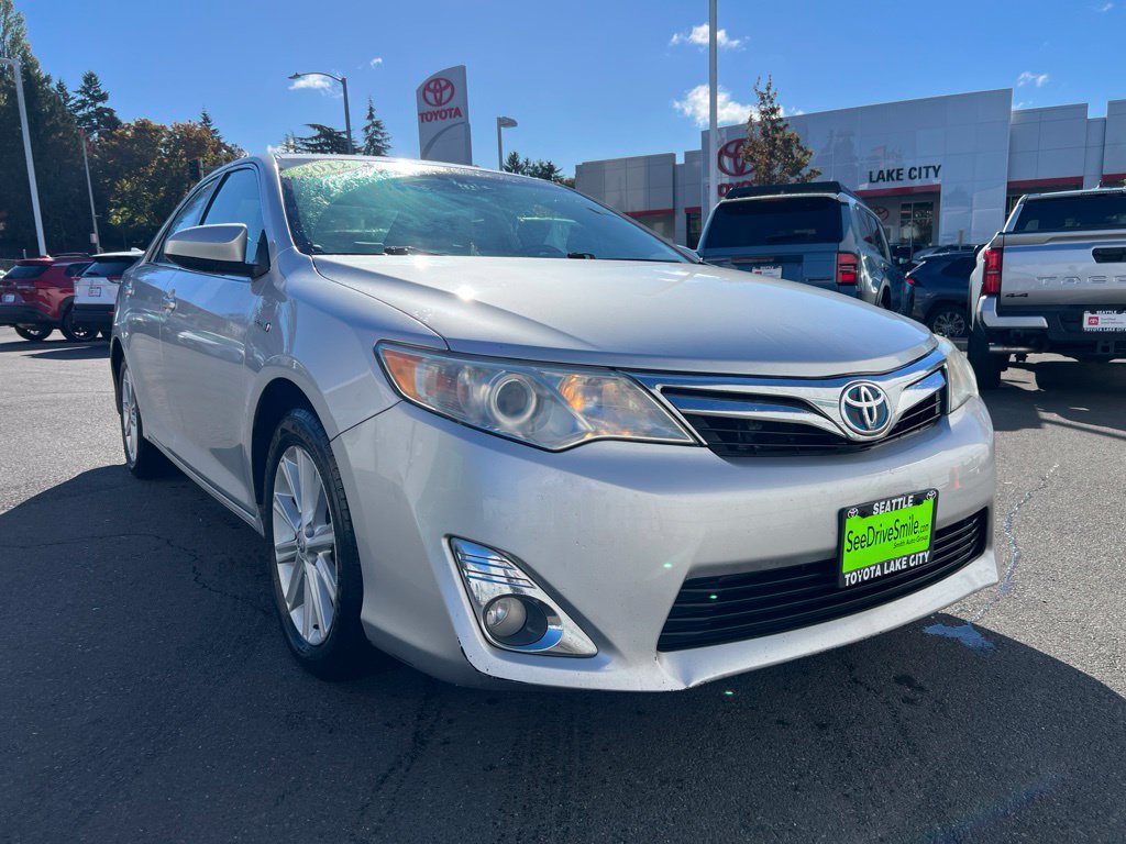 Used 2012 Toyota Camry XLE w/ Leather Pkg