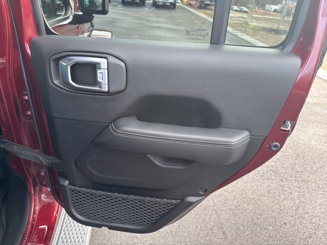 Used 2021 Jeep Gladiator Overland w/ Popular Equipment Package image 13