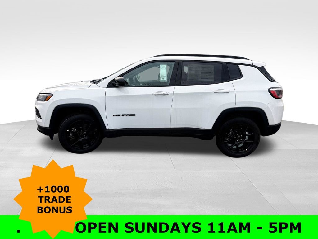 New 2026 Jeep Compass Latitude image 4