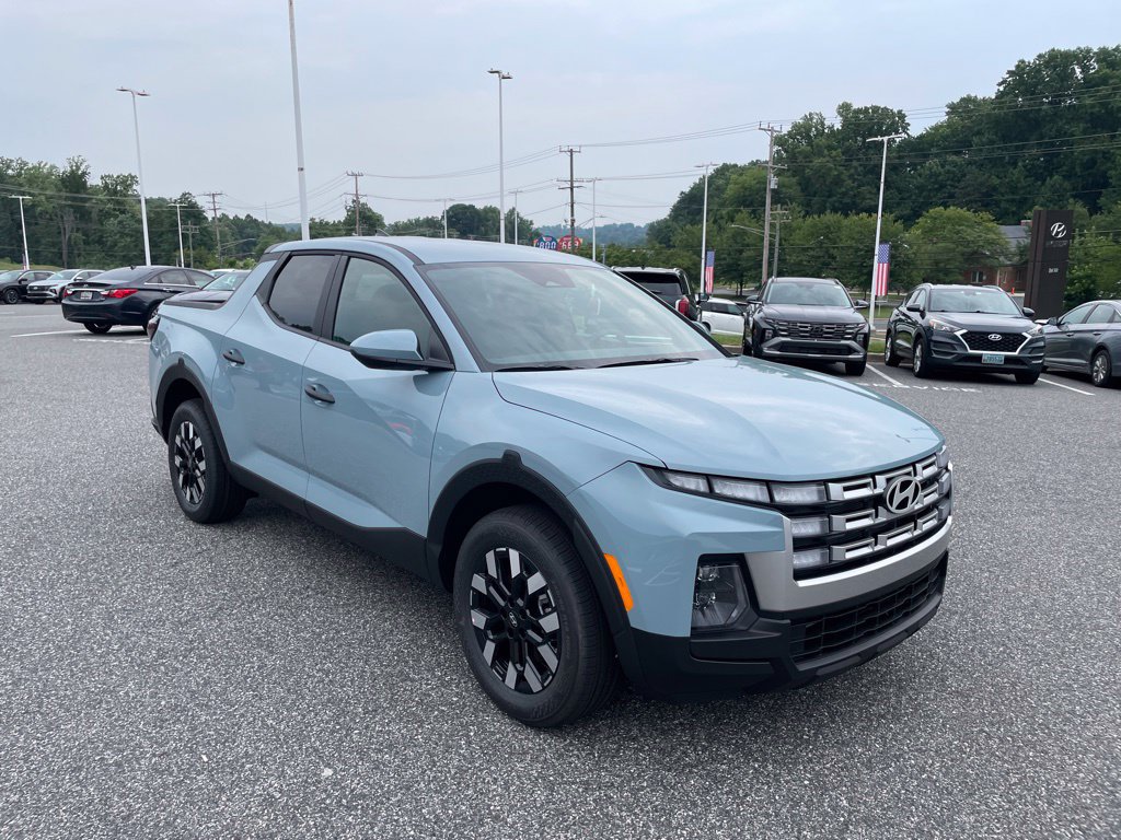 New 2026 Hyundai Santa Cruz SE AWD/4WD image 2