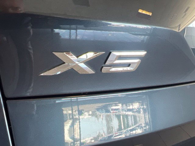 Used 2019 BMW X5 xDrive40i w/ Convenience Package AWD/4WD image 43