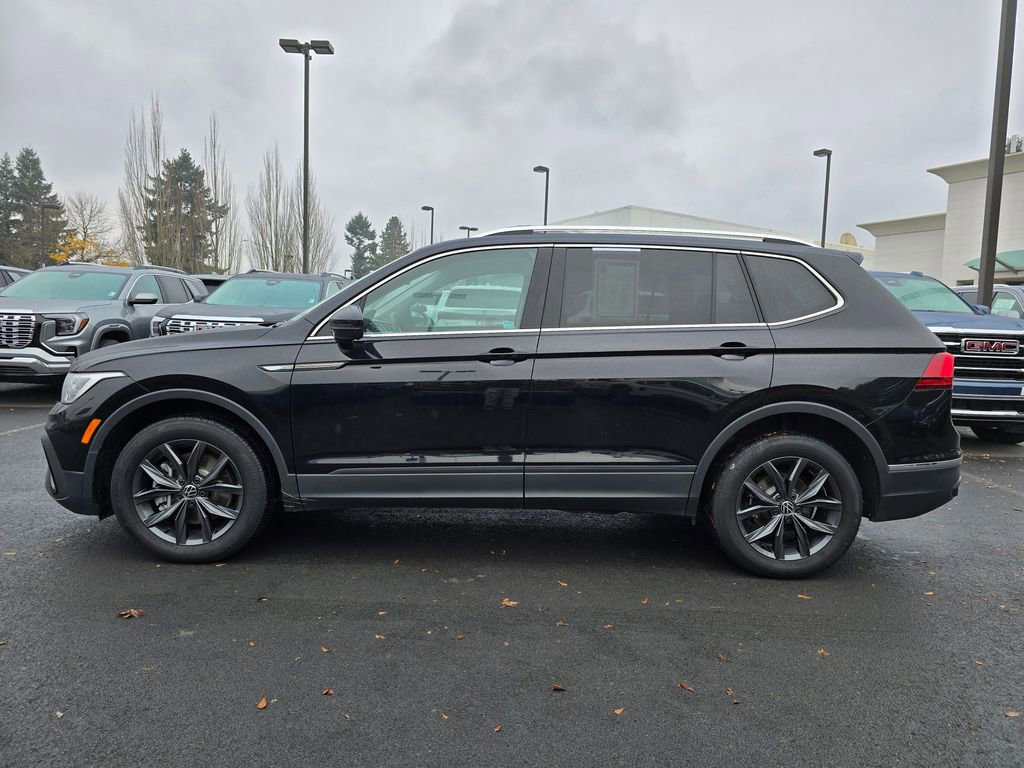 Used 2022 Volkswagen Tiguan SE image 6