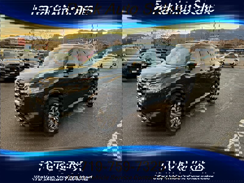 Used 2022 Nissan Pathfinder SL image 3