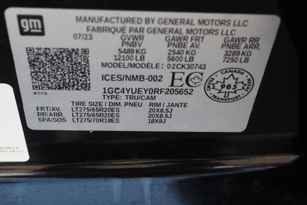 Used 2024 Chevrolet Silverado 3500 LTZ w/ LTZ Plus Package AWD/4WD image 31