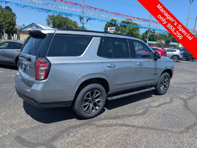 Used 2024 Chevrolet Tahoe Z71 w/ Luxury Package AWD/4WD image 9