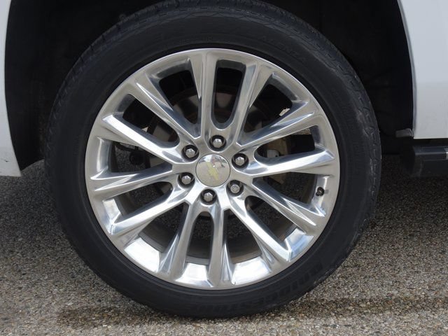 Used 2019 Chevrolet Suburban Premier w/ Premier Plus Edition AWD/4WD image 27