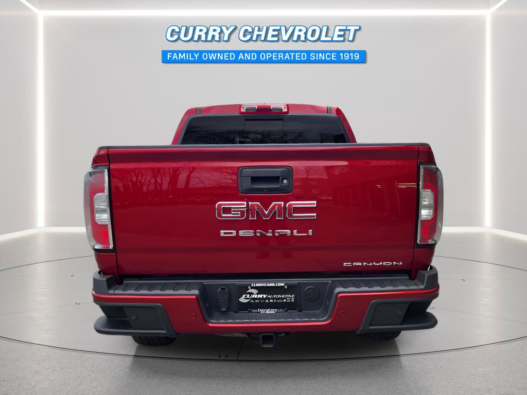 Used 2021 GMC Canyon Denali image 11
