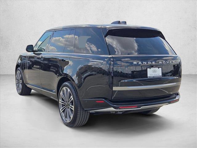 New 2026 Land Rover Range Rover Long Wheelbase SE image 9