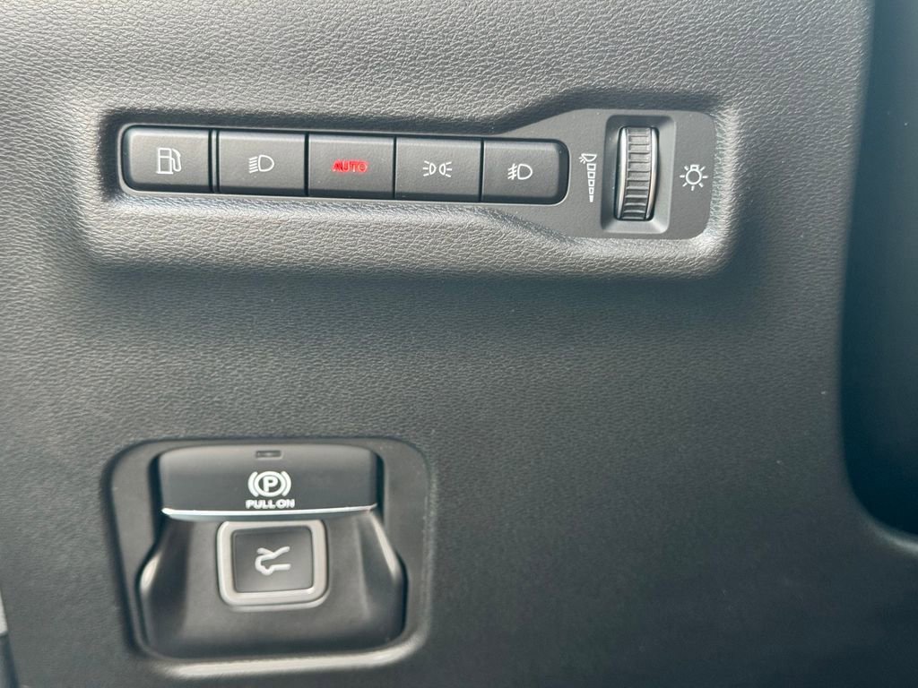 New 2026 Jeep Cherokee Laredo AWD/4WD image 24