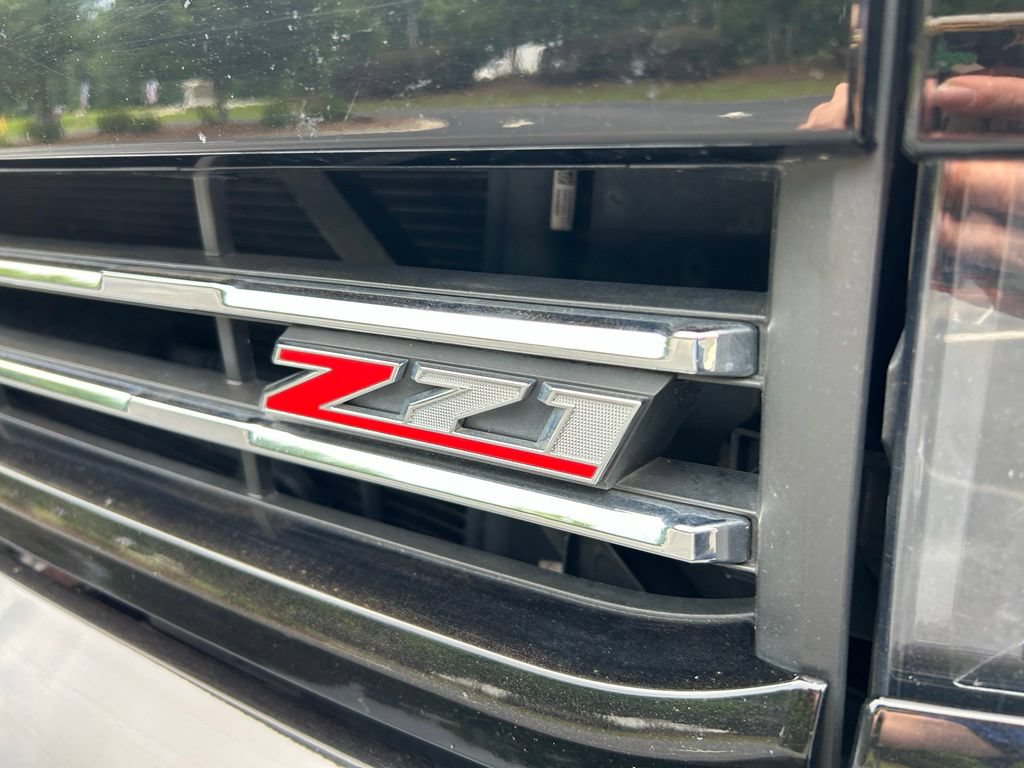 Used 2019 Chevrolet Silverado 2500 LTZ w/ Duramax Plus Package AWD/4WD image 23
