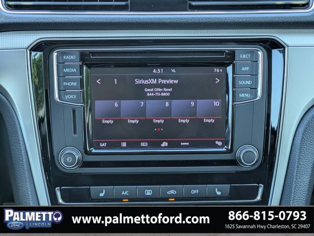 Used 2019 Volkswagen Passat 2.0T Wolfsburg FWD image 16