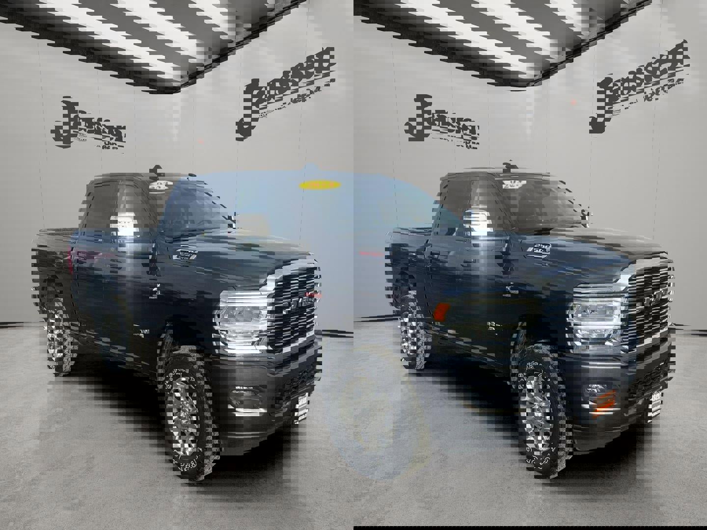 Used 2024 RAM 2500 Laramie w/ Safety Group image 6