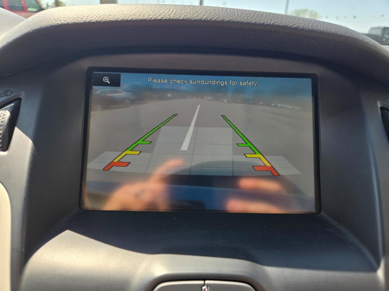 Used 2013 Ford Focus Titanium FWD image 17