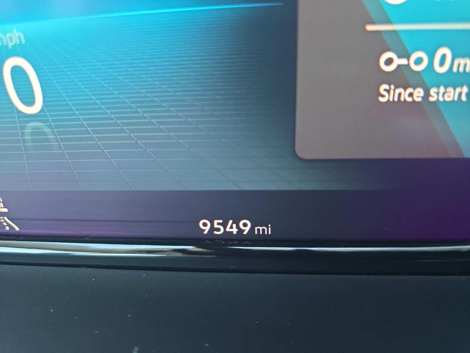 Used 2025 Volkswagen Atlas SE image 9