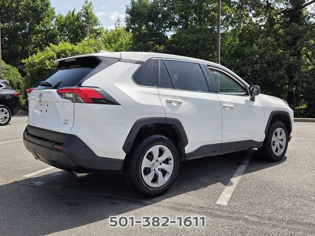 Used 2022 Toyota RAV4 LE AWD/4WD image 5