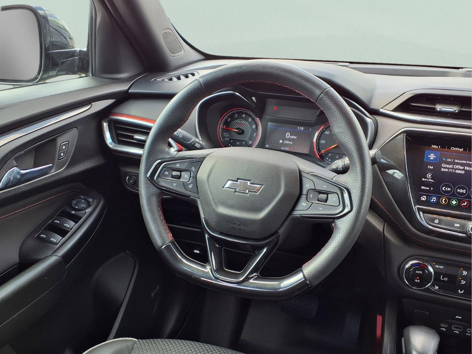 Used 2022 Chevrolet TrailBlazer RS w/ Technology Package image 14