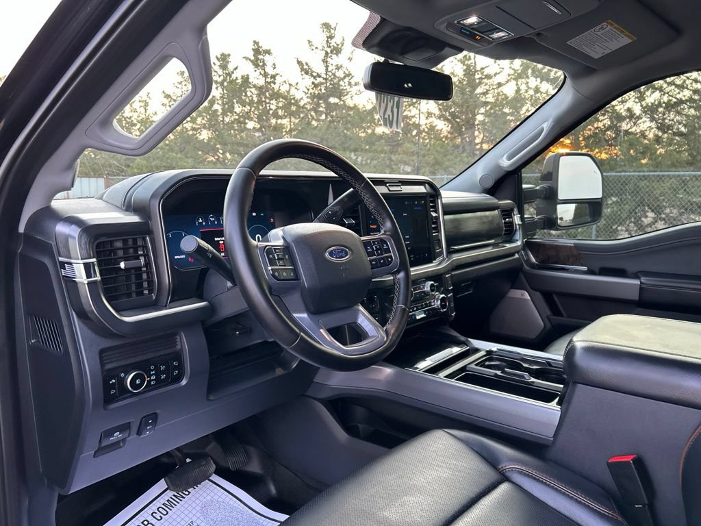 Used 2025 Ford F250 Lariat AWD/4WD image 15