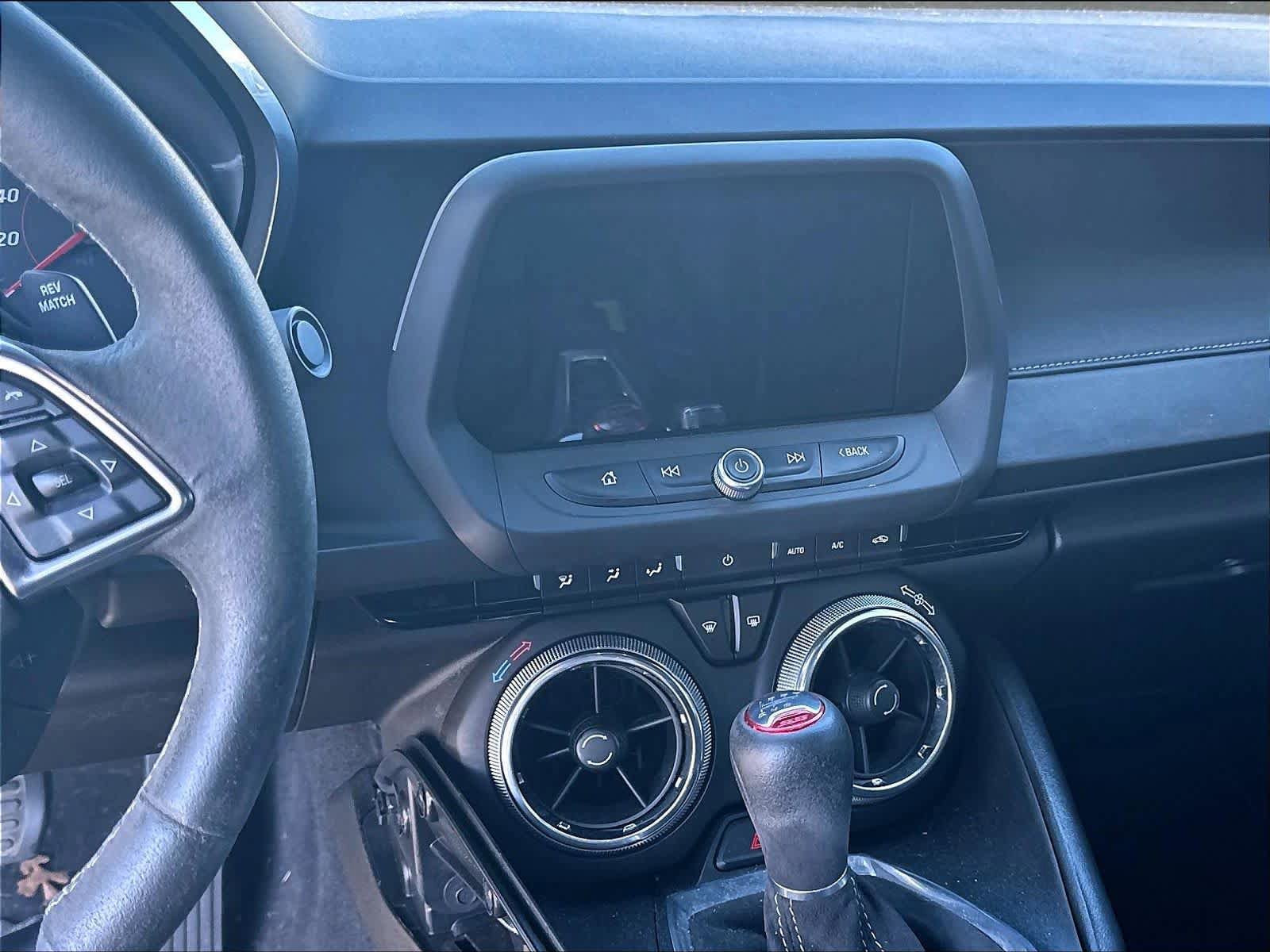 Used 2017 Chevrolet Camaro SS RWD image 12