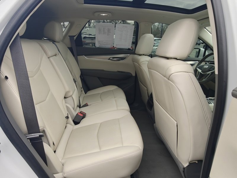 Used 2022 Cadillac XT5 Premium Luxury w/ Technology Package image 22