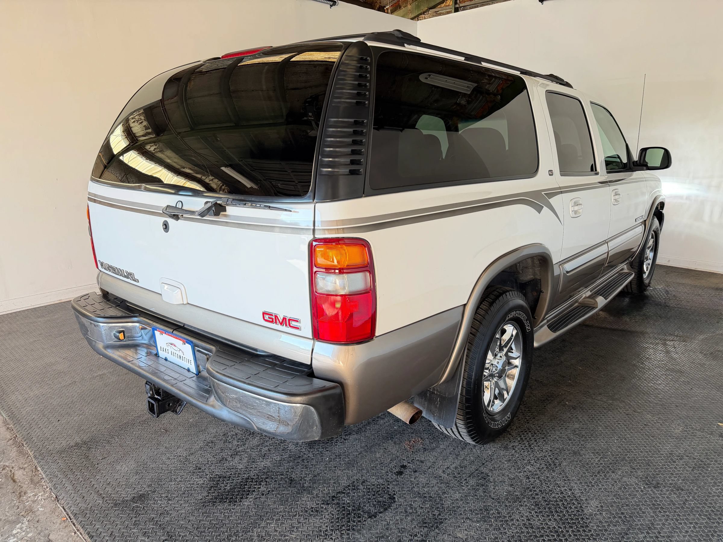 Used 2002 GMC Yukon XL SLT AWD/4WD image 7