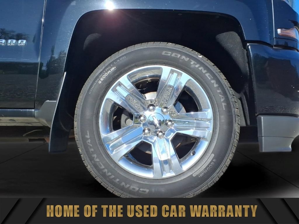 Used 2018 Chevrolet Silverado 1500 Custom w/ Custom Value Package AWD/4WD image 11
