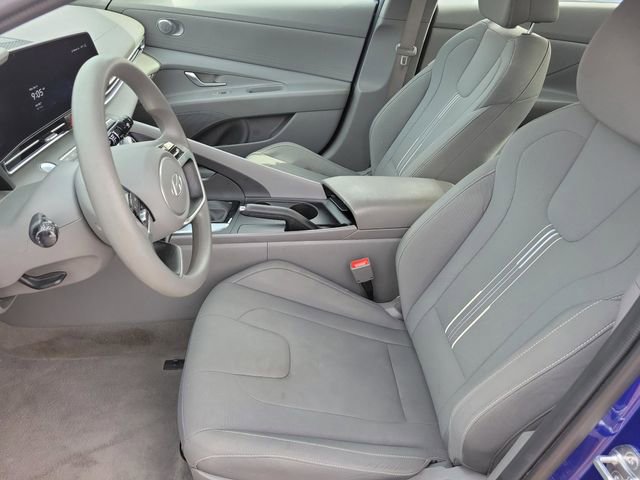 Used 2024 Hyundai Elantra SEL image 9