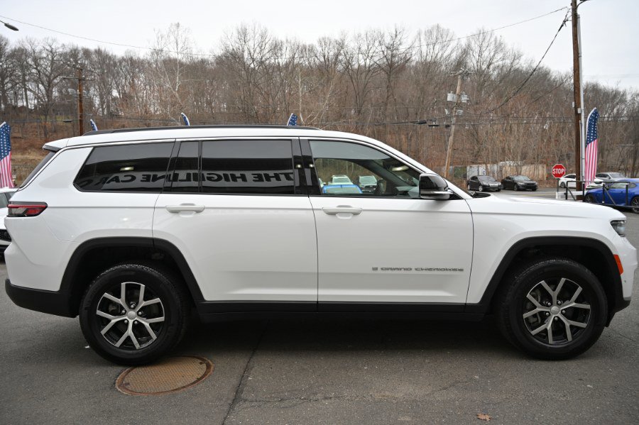 Used 2024 Jeep Grand Cherokee L Limited w/ Luxury Tech Group II AWD/4WD image 8