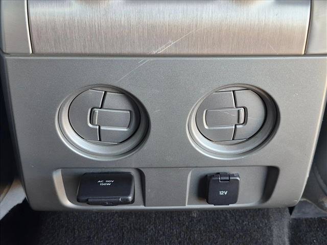 Used 2012 Ford F150 Platinum RWD image 17