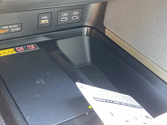 Used 2026 Toyota Camry LE FWD image 9