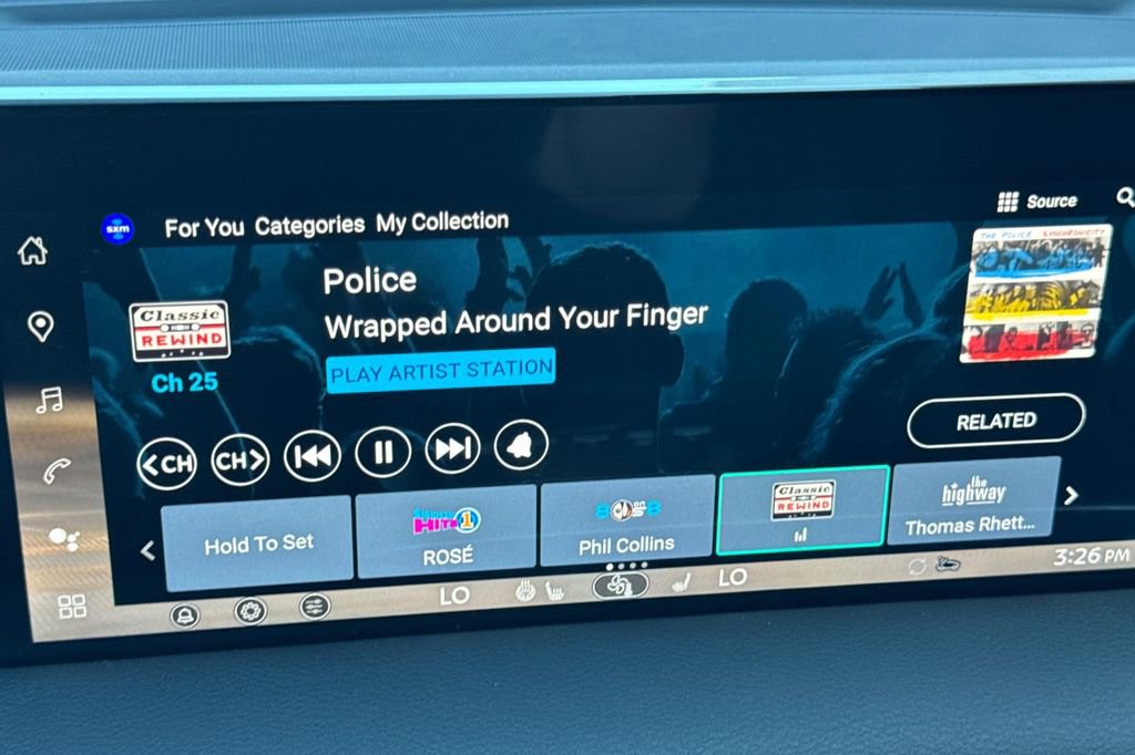 New 2025 Nissan Armada SL AWD/4WD image 16