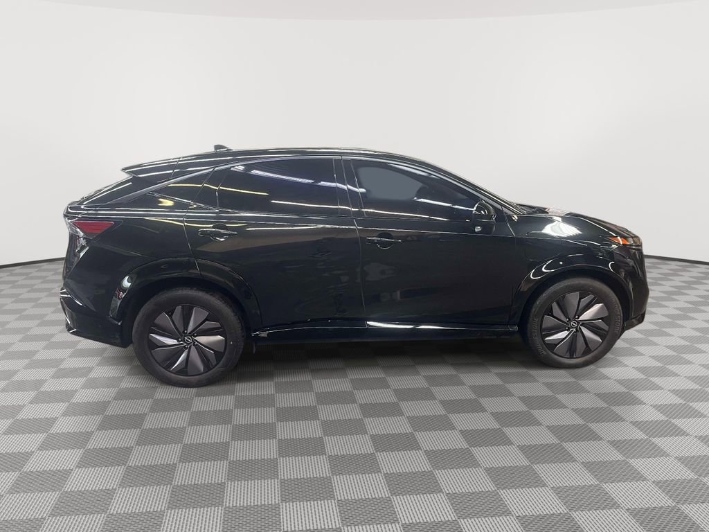 Used 2023 Nissan Ariya AWD image 2