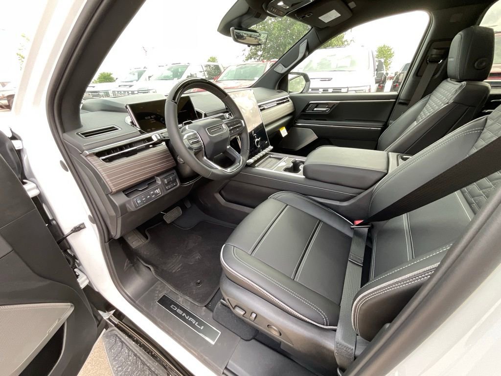 New 2025 GMC Sierra EV Denali image 15