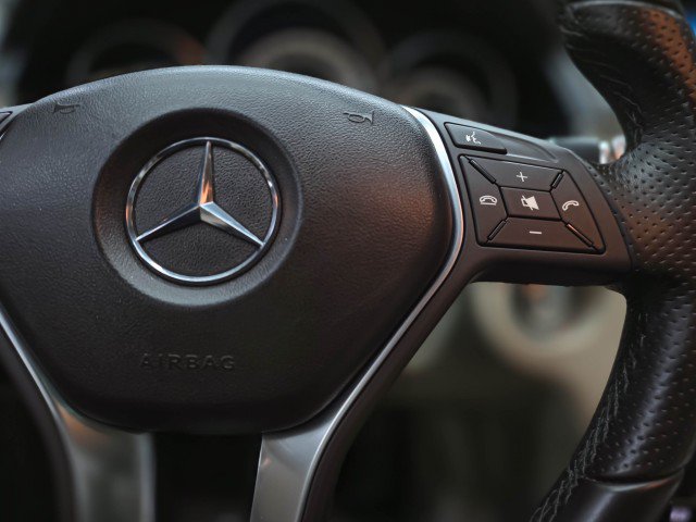 Used 2016 Mercedes-Benz E 350 Sedan image 20