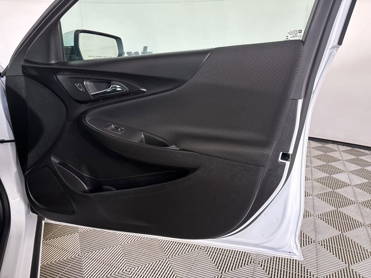 Used 2024 Chevrolet Malibu LT image 27