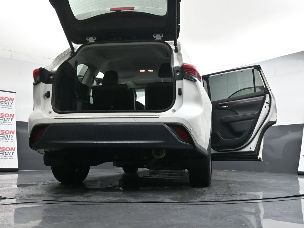 Used 2020 Toyota Highlander Limited image 29